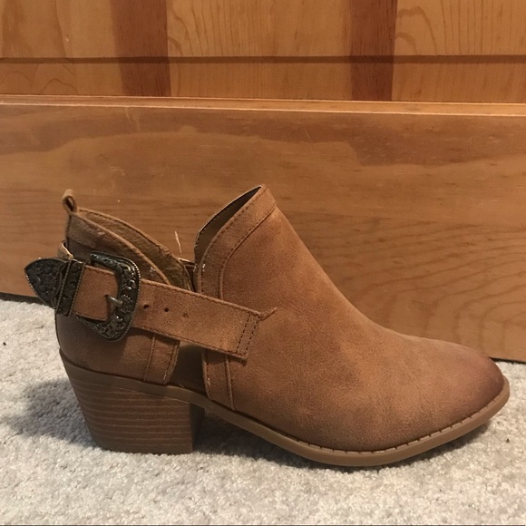 Fergalicious booties - Picture 5 of 6